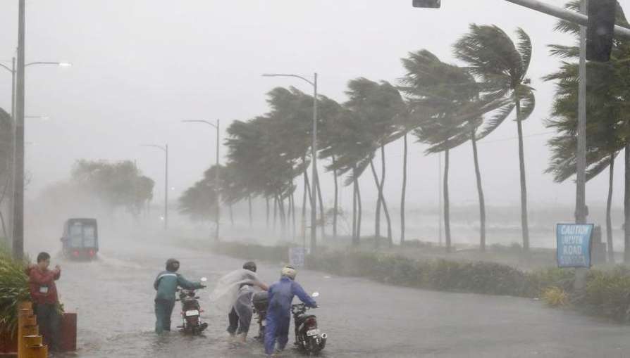 Yellow Alert in Six Districts : Heavy Rains in North and Central Kerala